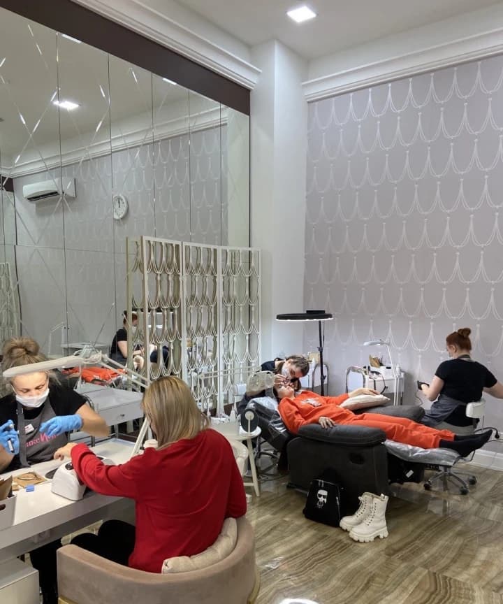 Салон красоты Салон маникюра и педикюра Ликс NAIL на проспекте Просвещения - 3