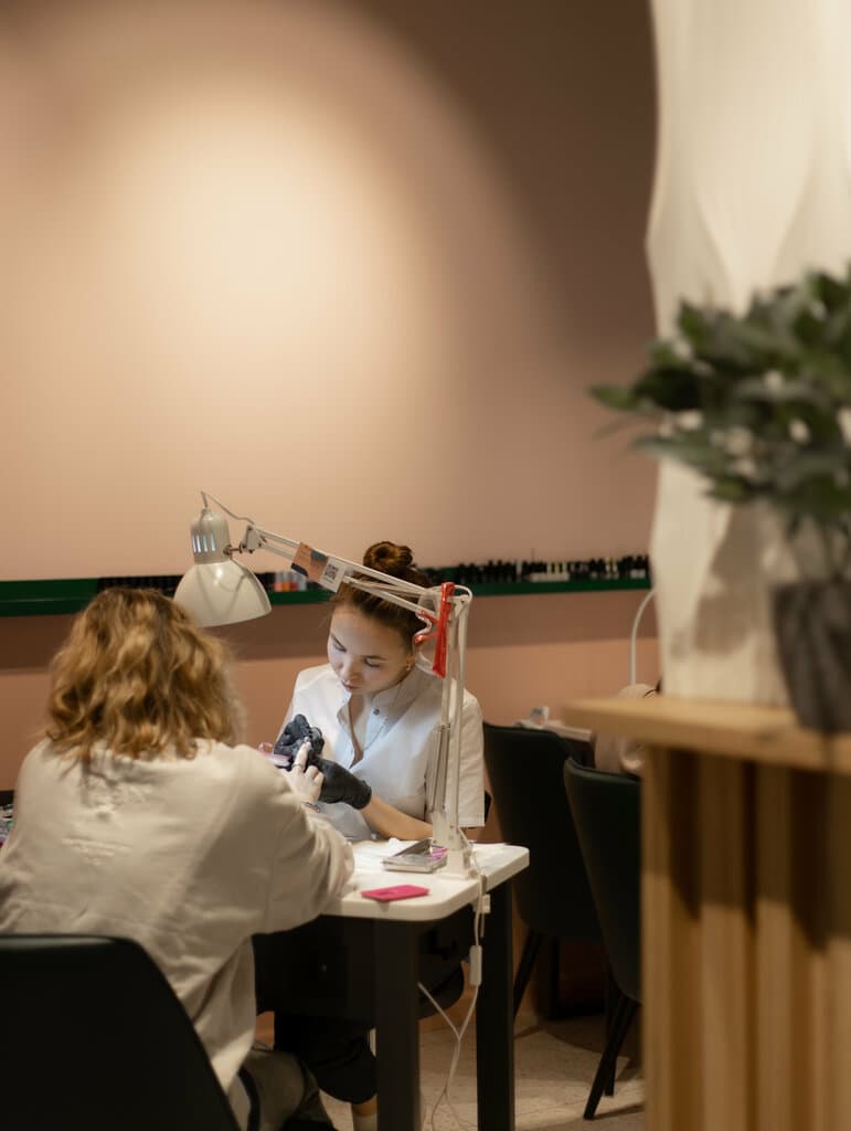 Салон красоты Aloe nail