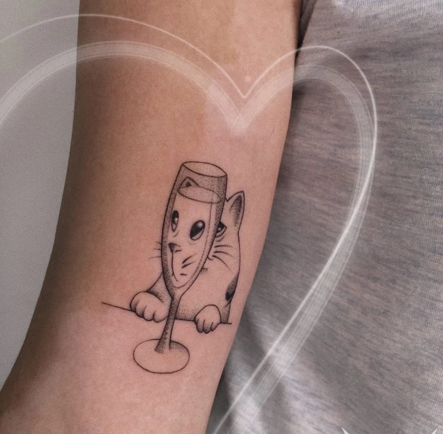Салон красоты Тату-студия Alpha.tattoo на улице Семьи Шамшиных - 2